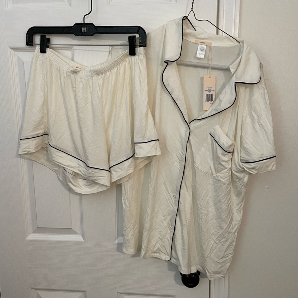 NWT eberjay pajamas